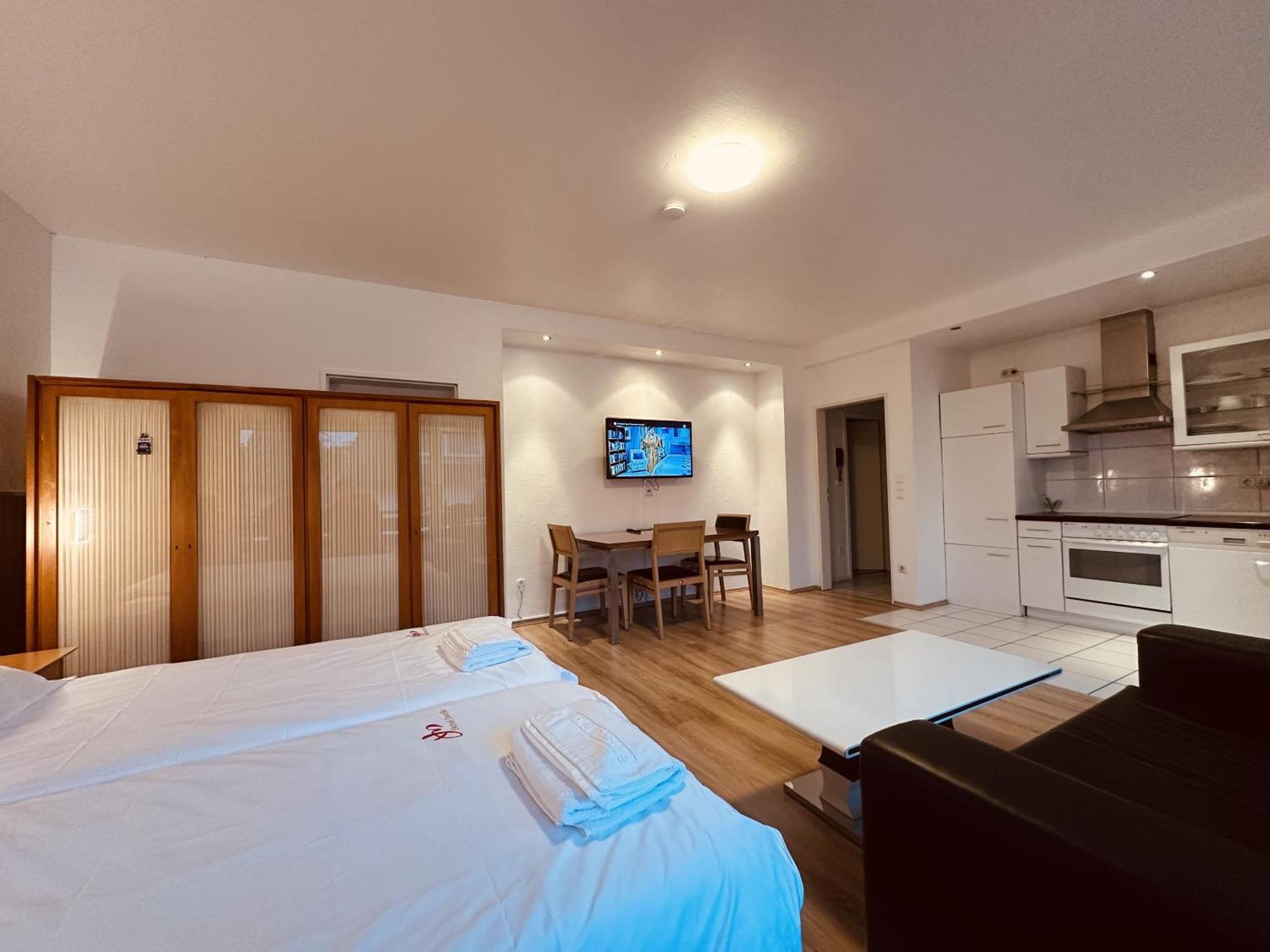 דורמאגן Hotel Destille חדר תמונה