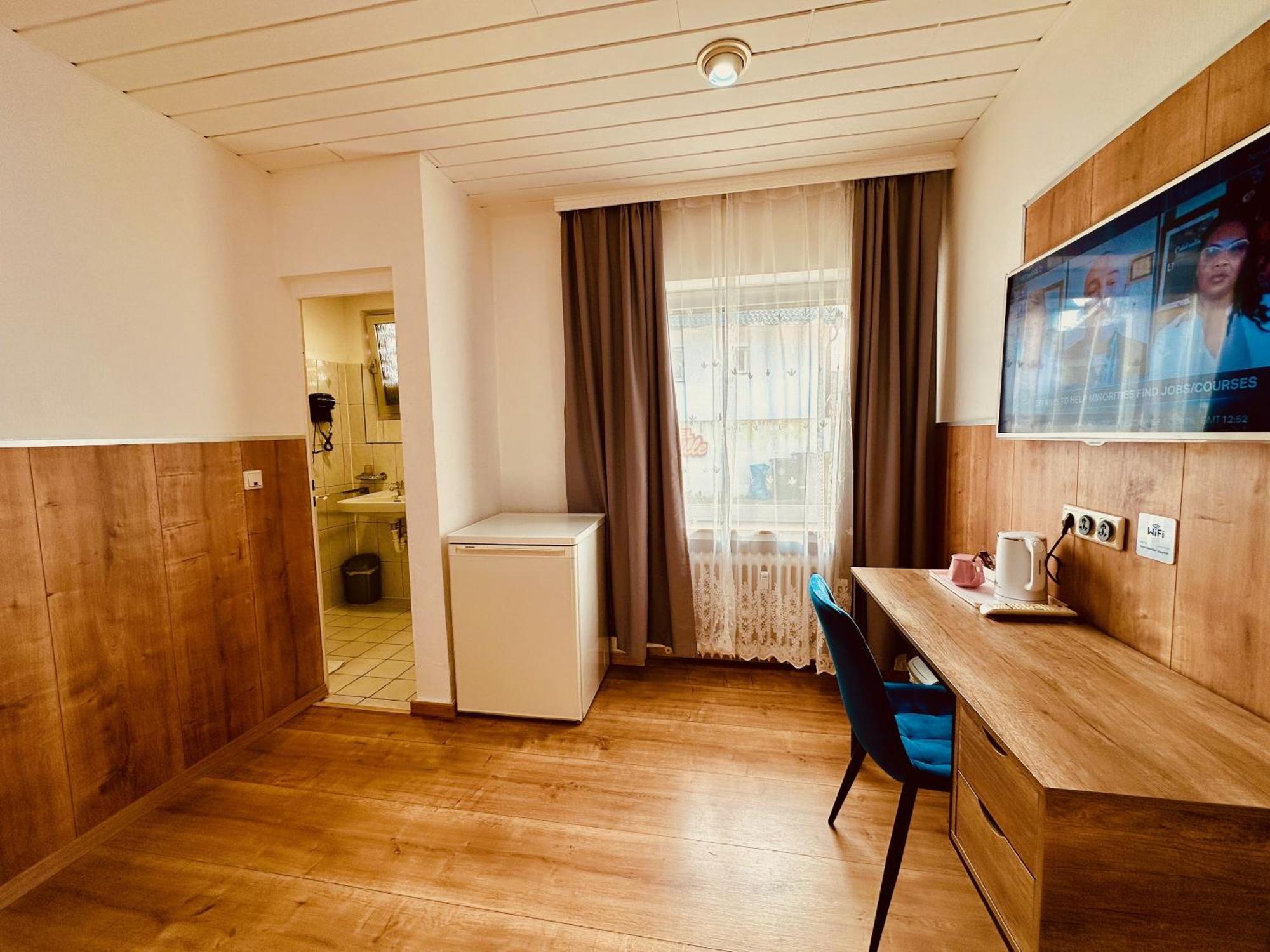 דורמאגן Hotel Destille חדר תמונה