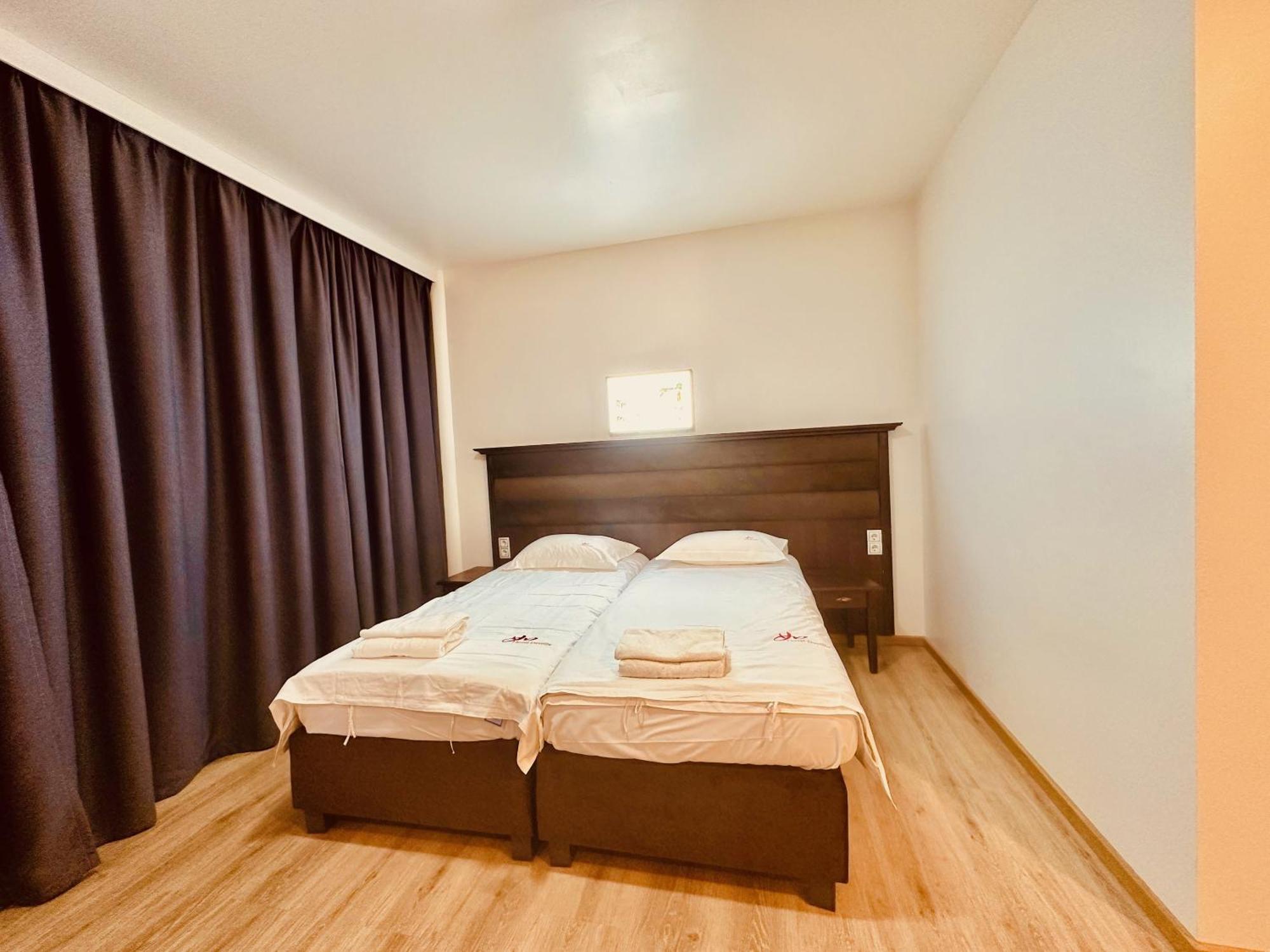 דורמאגן Hotel Destille מראה חיצוני תמונה