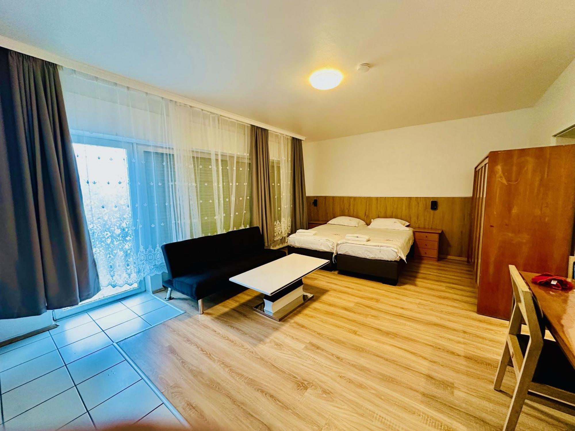 דורמאגן Hotel Destille מראה חיצוני תמונה
